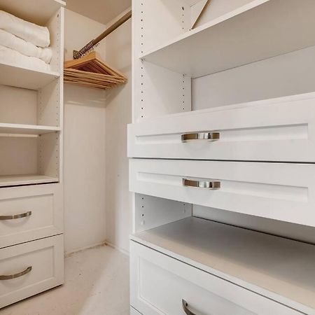 Family Townhome Near Mountains & Olde Town アーバダ エクステリア 写真