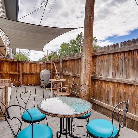 Family Townhome Near Mountains & Olde Town アーバダ エクステリア 写真